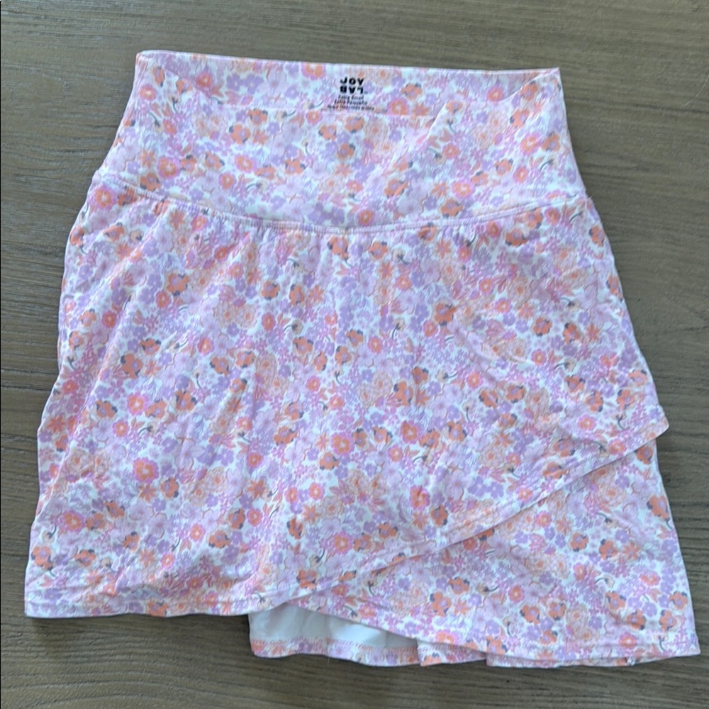 JoyLab Pink and White Floral Skort
